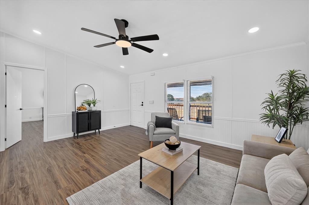 312 Private Road 4437