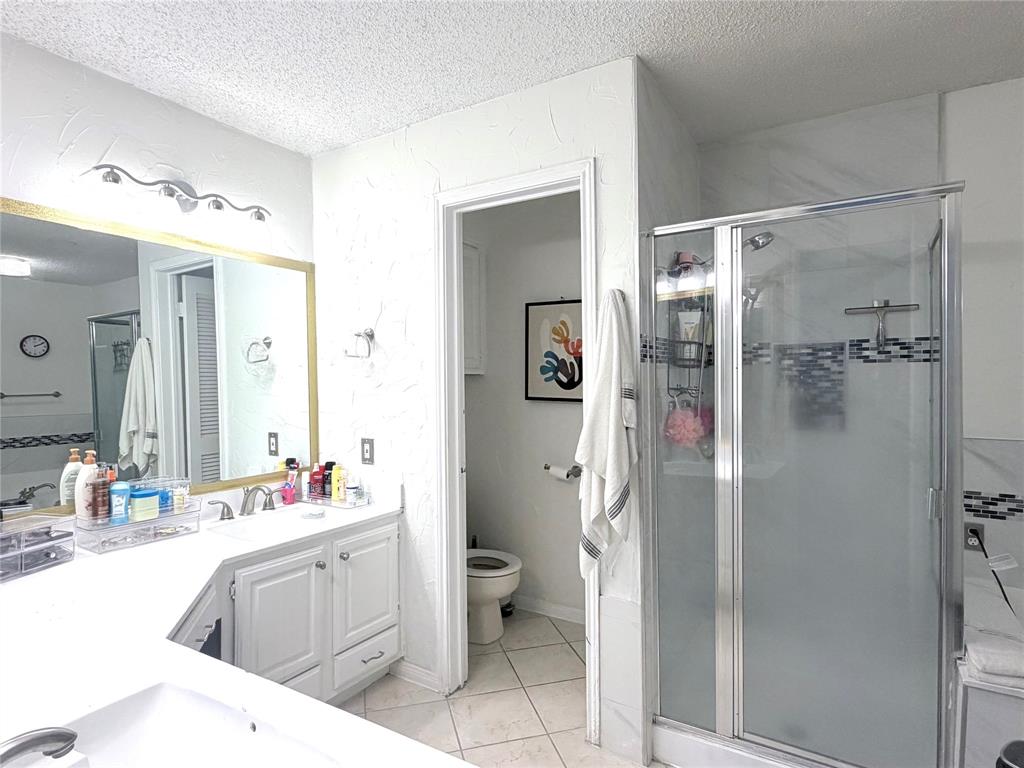 Cloisters Condo The - Residential