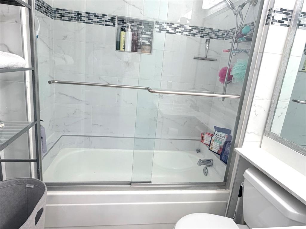 Cloisters Condo The - Residential