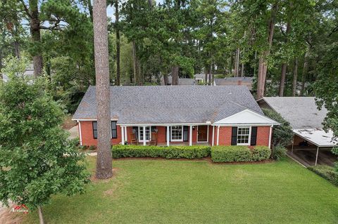 A home in Shreveport