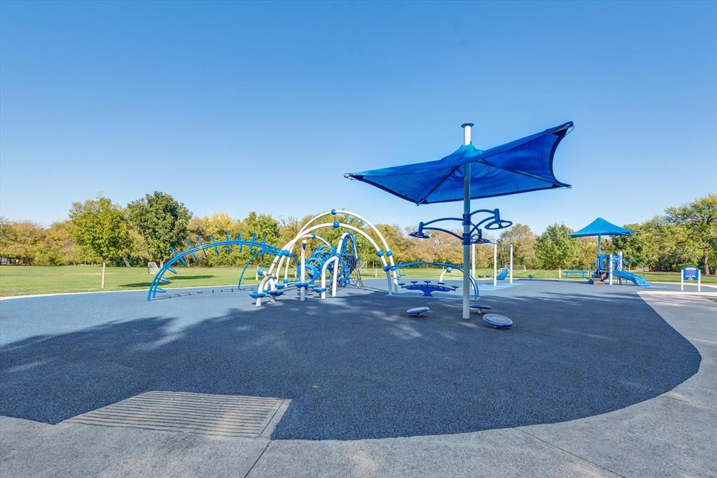 D R Teeter 320 - Residential