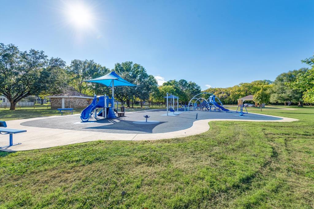 D R Teeter 320 - Residential