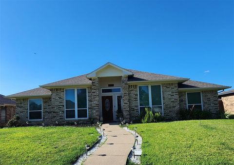 1753 Clydesdale Drive Lewisville TX 75067