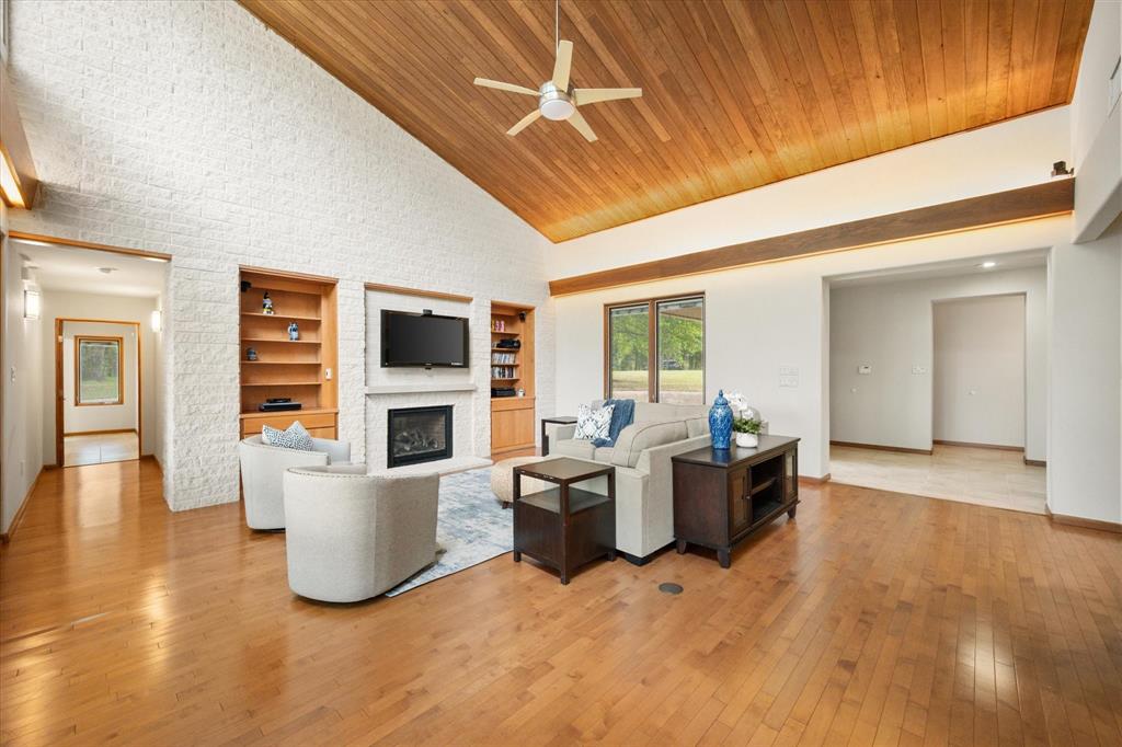 Hidden Oaks II - Residential