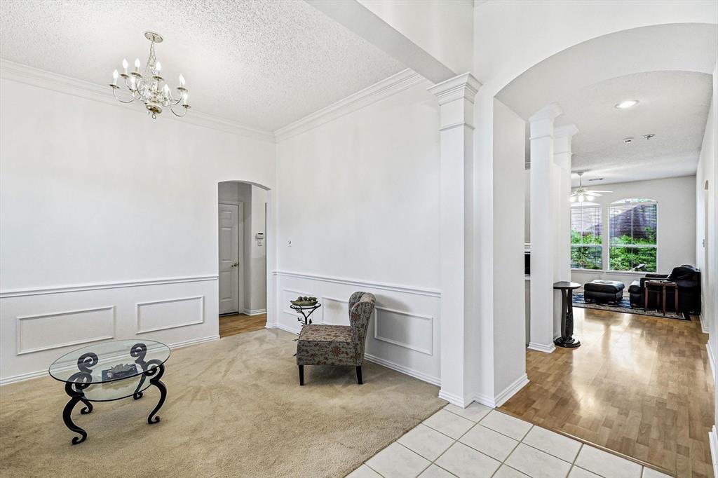 2900 Woodhaven Drive