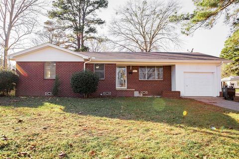 A home in Daingerfield