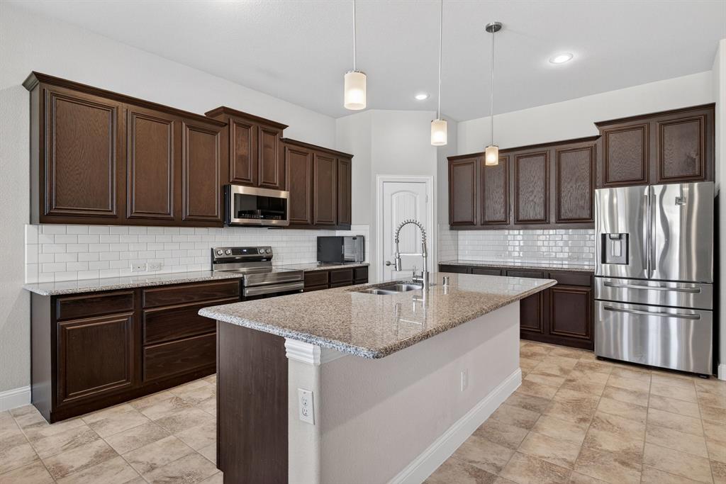 Stone River Estates Ph One - Residential