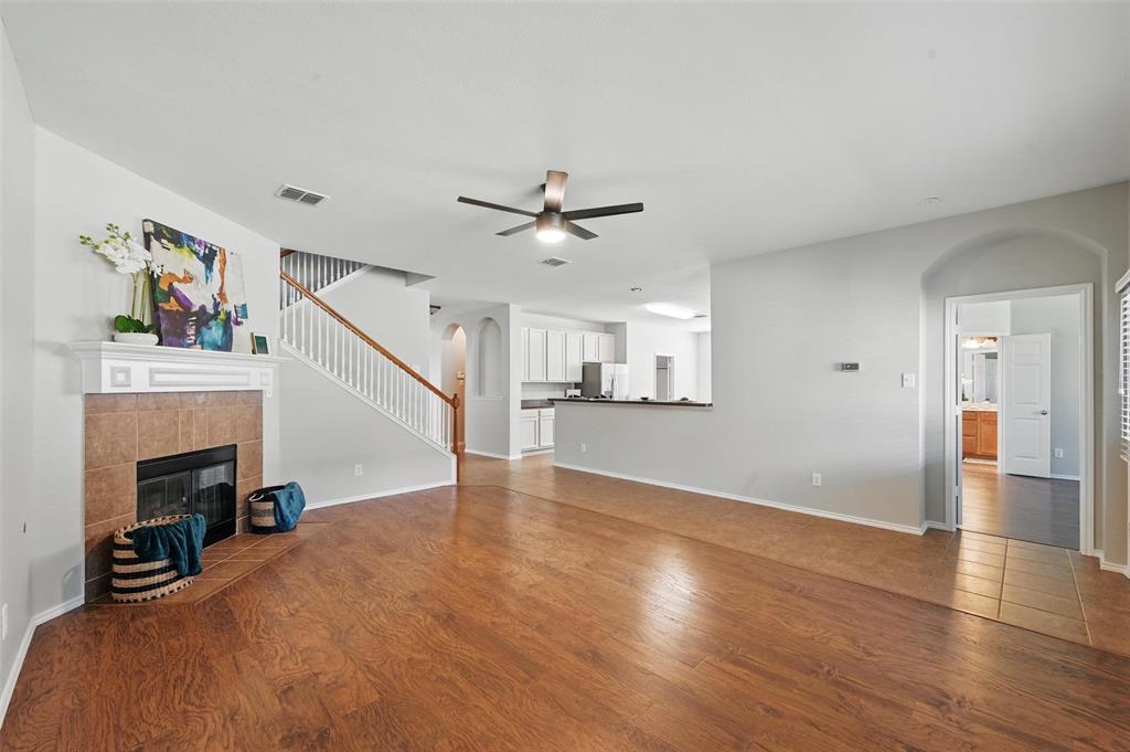 9122 Lockhart Drive