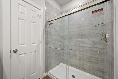 Tiny photo for 1217 E 6th Avenue, Corsicana, TX 75110 (MLS # 21100392)