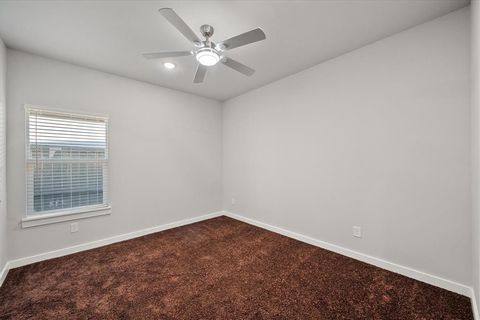 Tiny photo for 1217 E 6th Avenue, Corsicana, TX 75110 (MLS # 21100392)