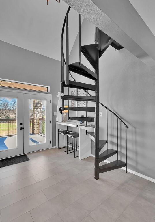 White Bluff #27 - Residential