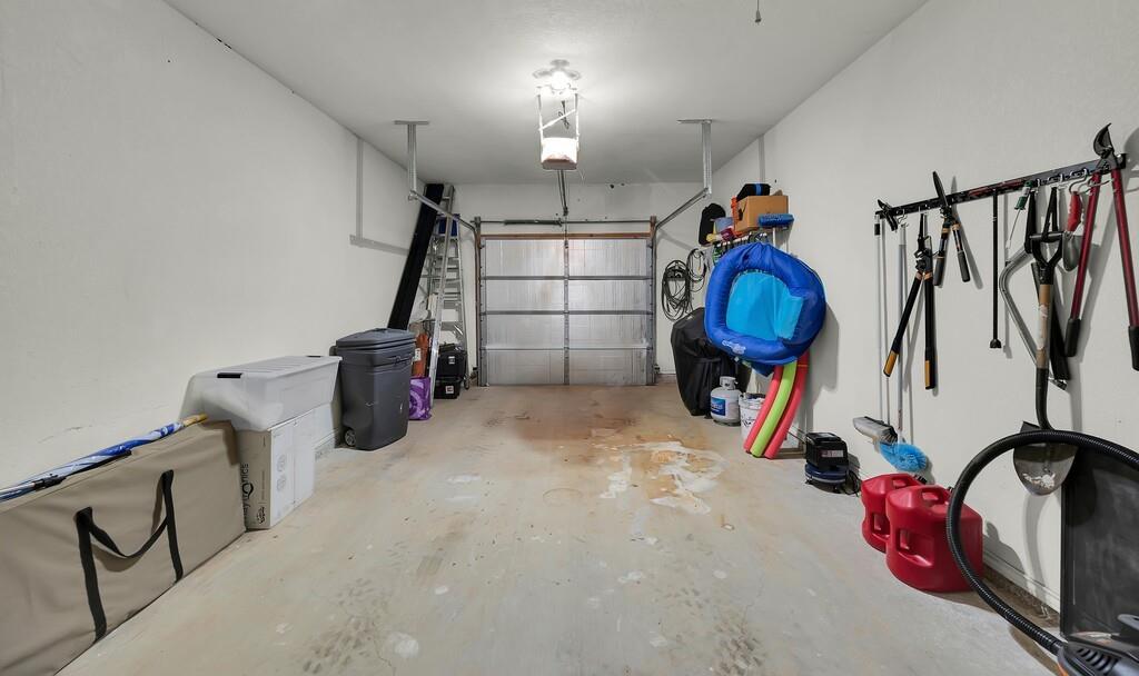 White Bluff #27 - Residential