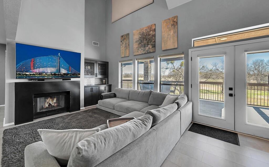 White Bluff #27 - Residential