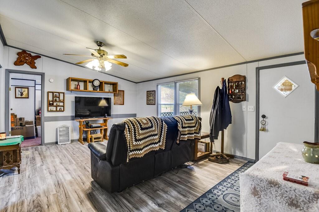 2520 Willow Oak Lane