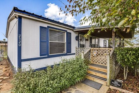 2520 Willow Oak Lane Burleson TX 76028