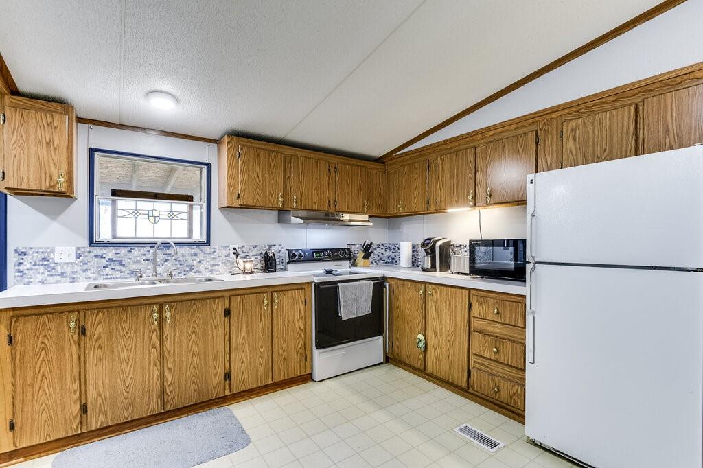 2520 Willow Oak Lane