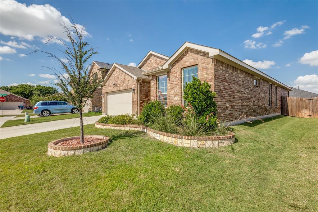 9128 Sycamore Leaf Drive