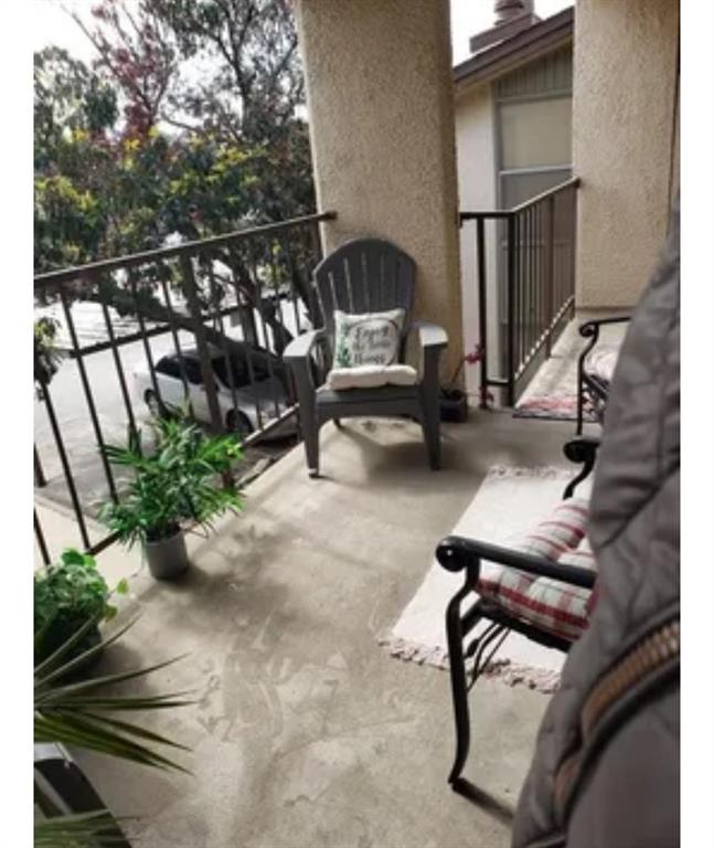 Las Colonitas Condo - Residential