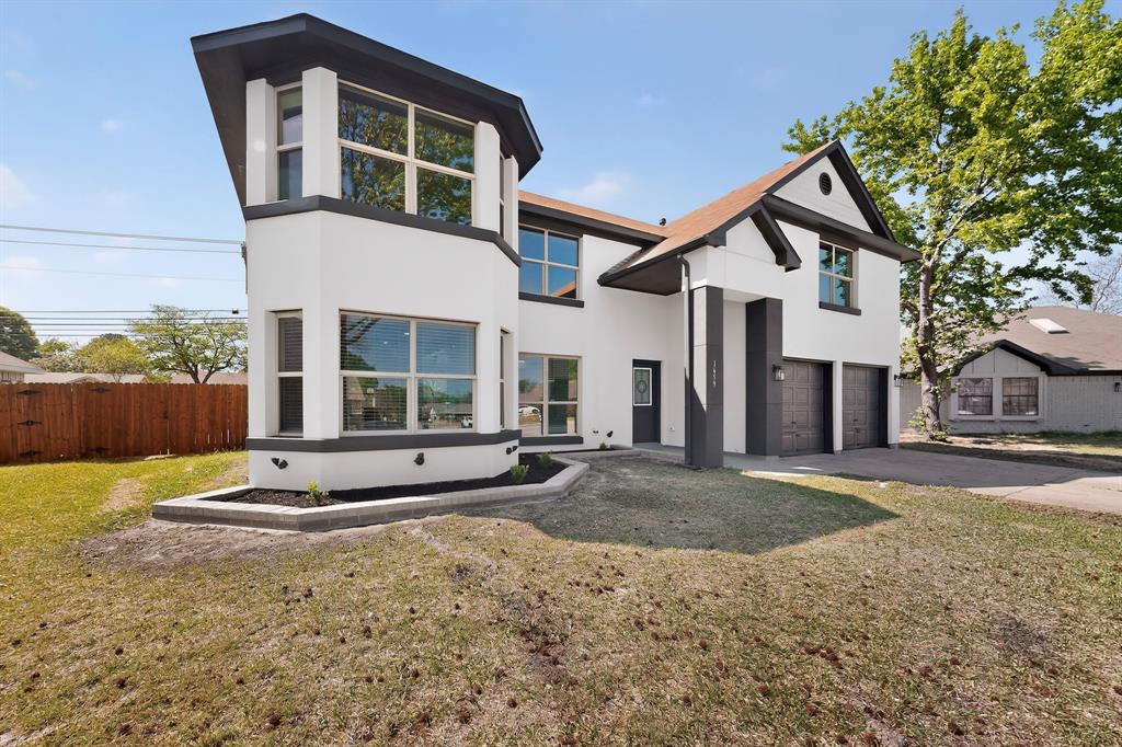 1659 Riverway Bend Circle