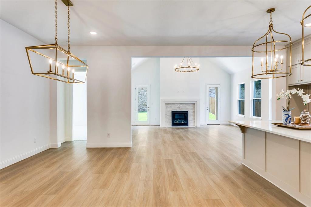 411 Wingtail Drive