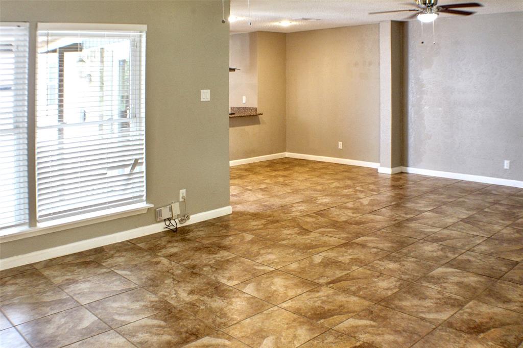 4814 Rollingwood Court
