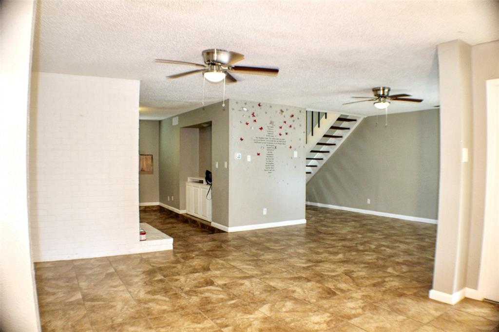 4814 Rollingwood Court