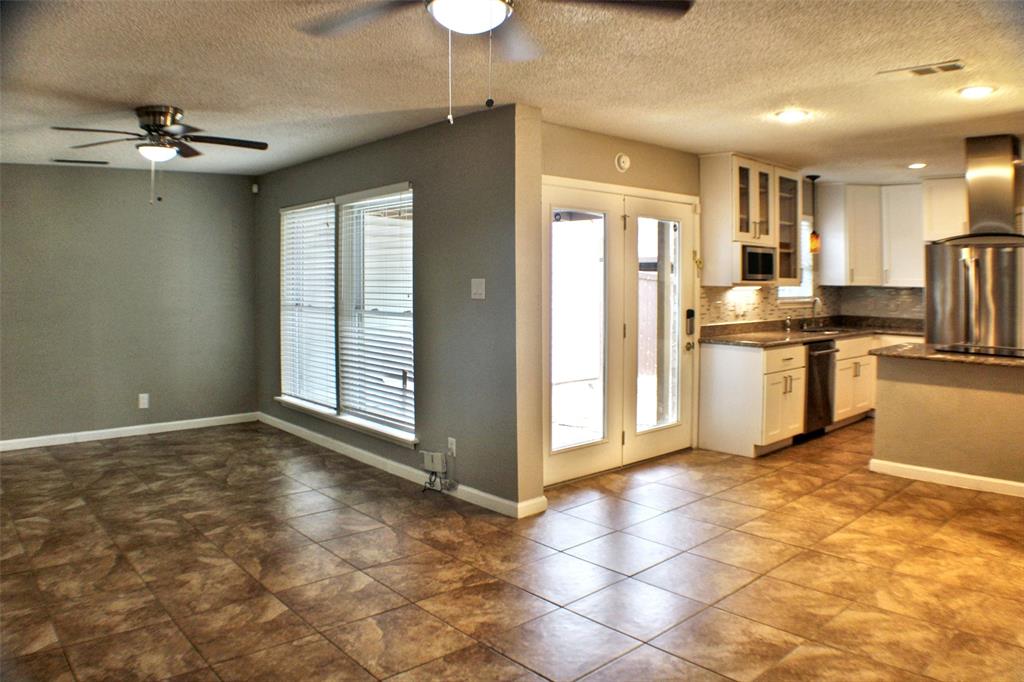 4814 Rollingwood Court