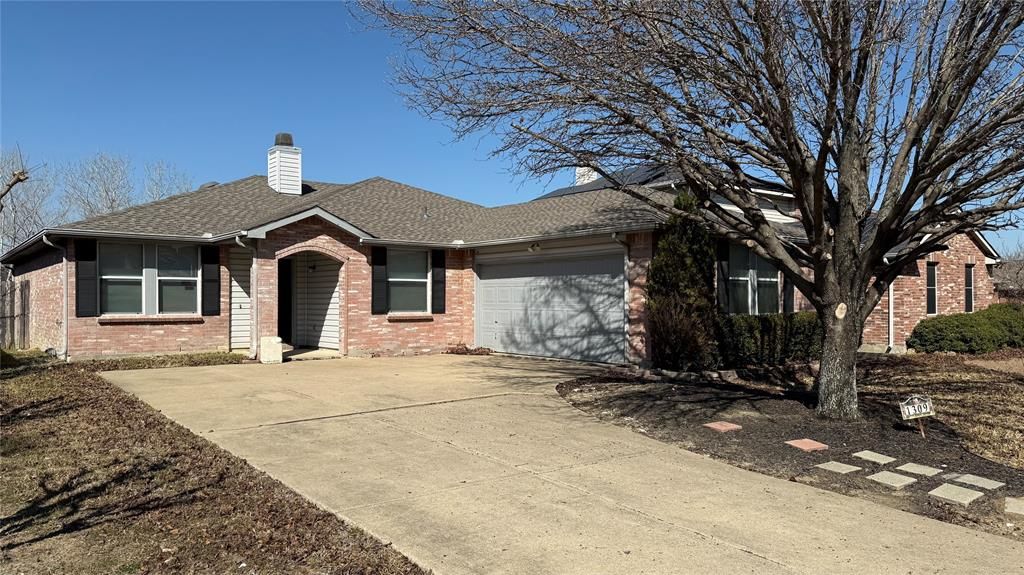 Photo of 1309 Dawson Way, Mesquite, TX 75181 (MLS # 21209901)