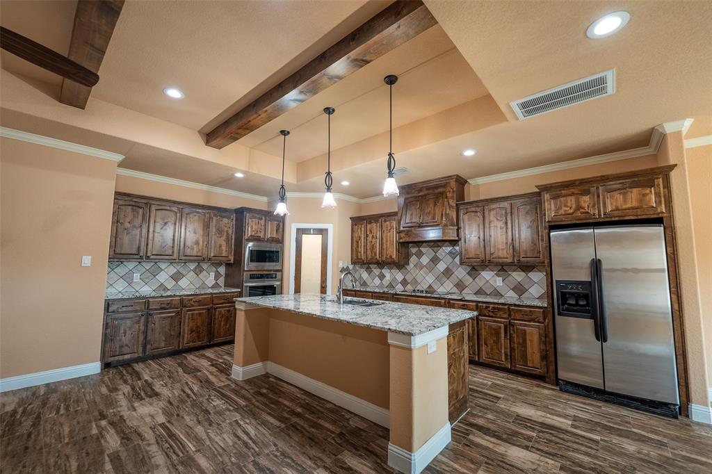 3324 Shawnee Trail