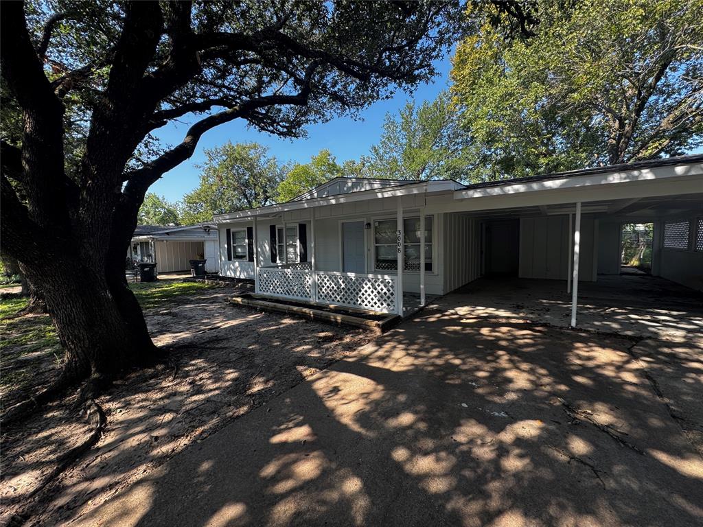 Corsicana - Residential Lease