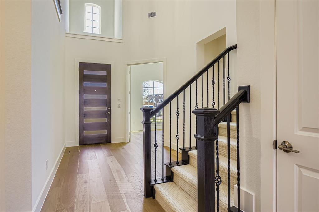 747 Red Cedar Road