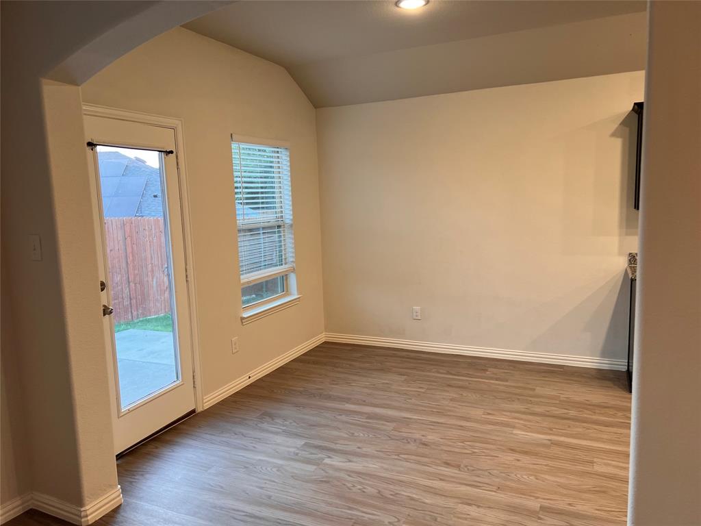 Camden Park Addition, Ph 1 - Residential Lease