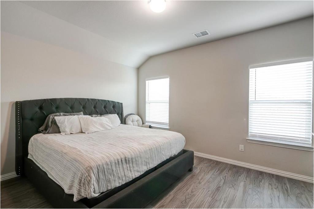 Camden Park Addition, Ph 1 - Residential Lease