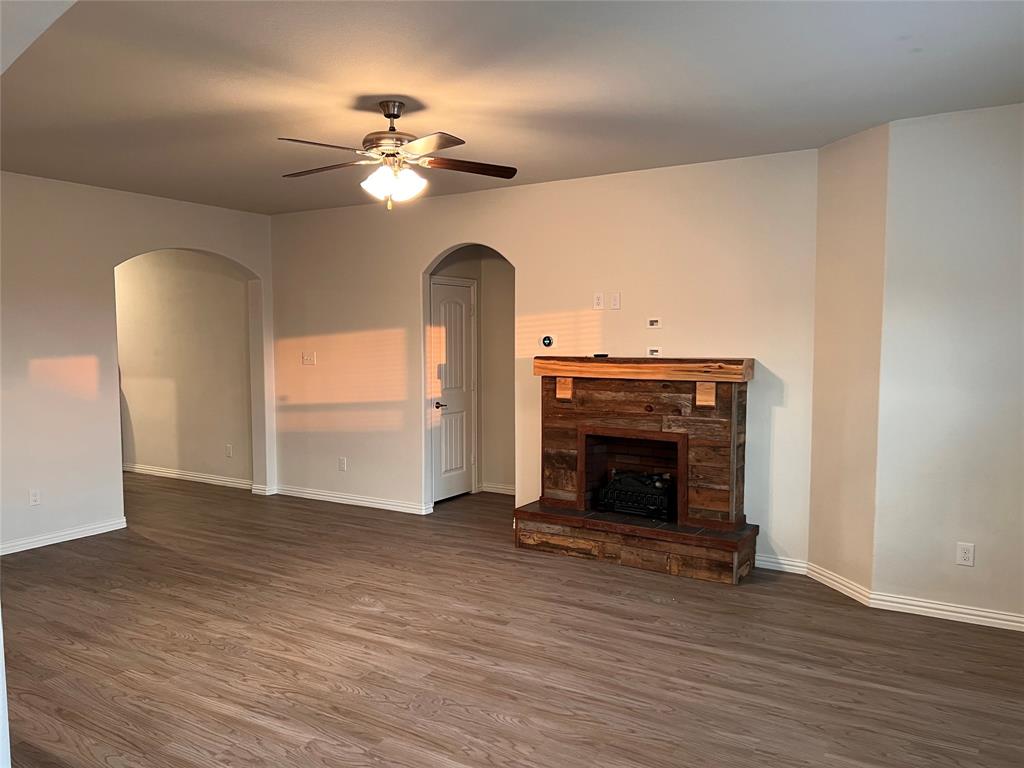 Camden Park Addition, Ph 1 - Residential Lease