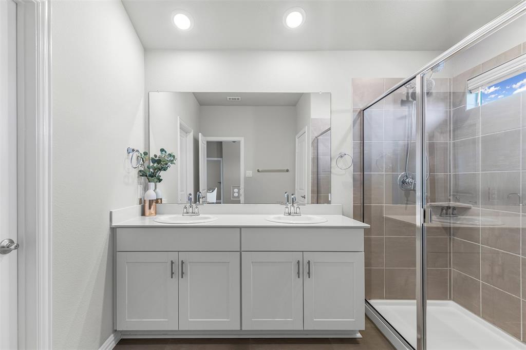 Ventana - Residential