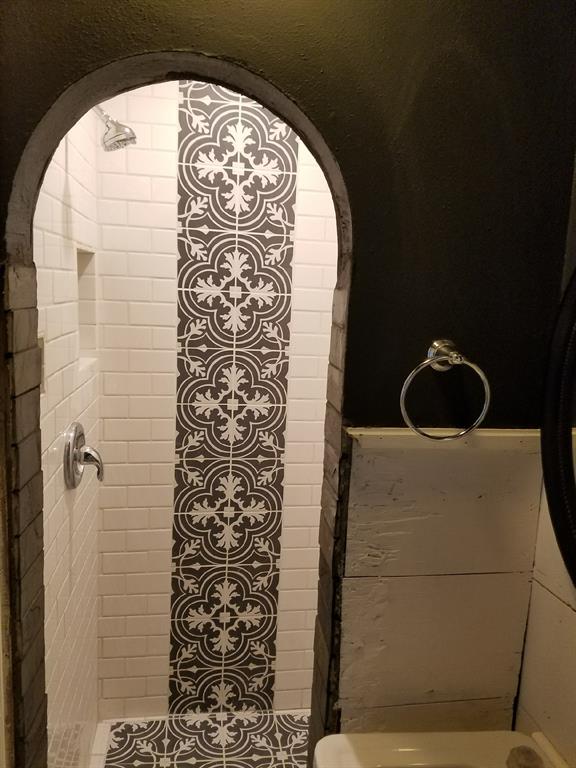 Bluebonnet Hills - Residential Lease