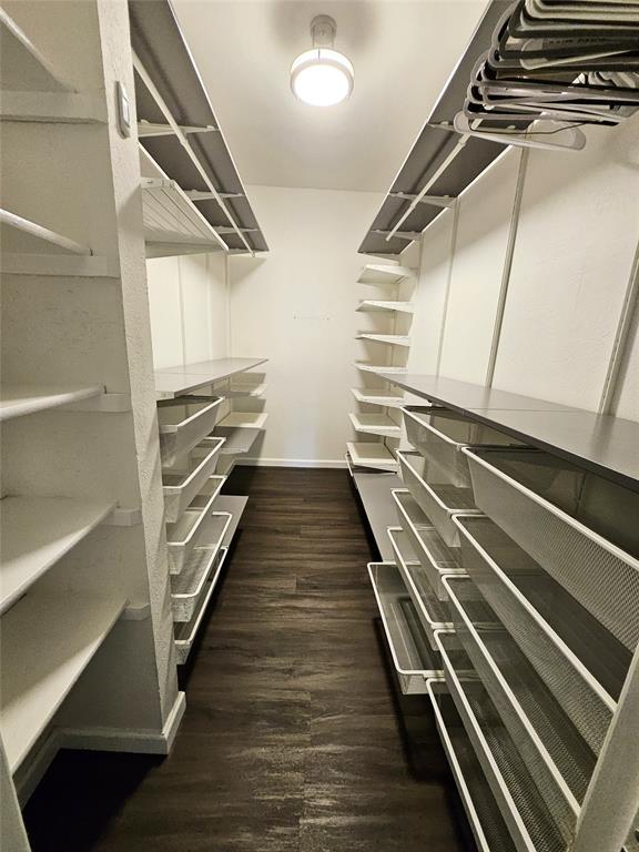 Woods On Park Lane - Residential