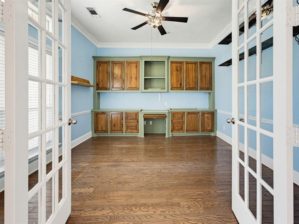 201 Willowcrest