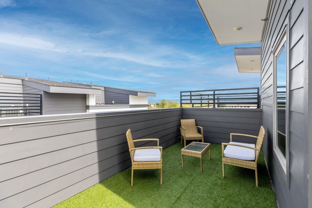 Orchids Condos Bldg 1120 - Residential Income