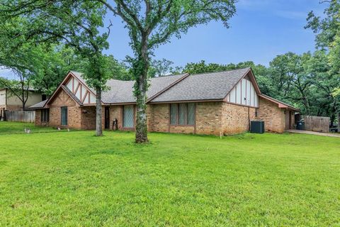 4701 Basswood Court Arlington TX 76016