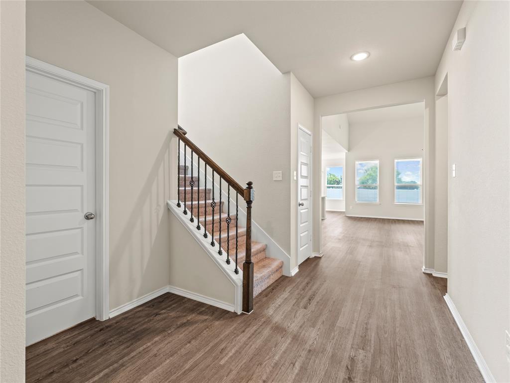 8998 Delway Drive