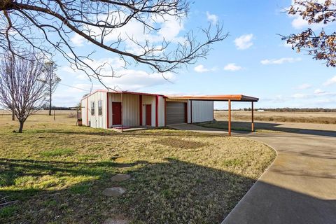 Tiny photo for 1858 Farm Road 1506, Paris, TX 75460 (MLS # 21341231)