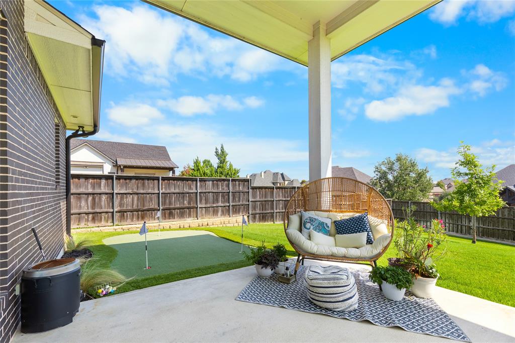 2505 Remuda Drive