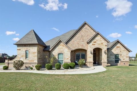 1020 Jesse James Lane Springtown TX 76082