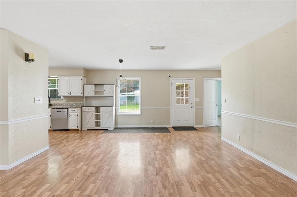 2205 Canyon Circle