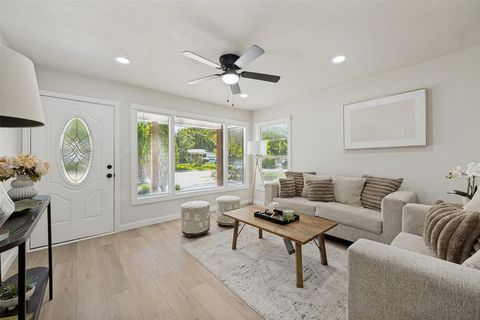Tiny photo for 112 Oriole Drive, Arlington, TX 76010 (MLS # 21341124)