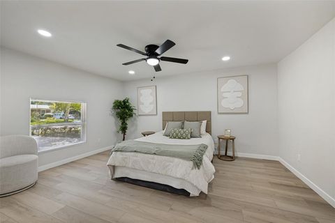 Tiny photo for 112 Oriole Drive, Arlington, TX 76010 (MLS # 21341124)