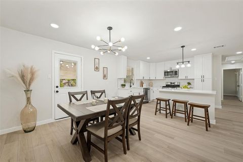 Tiny photo for 112 Oriole Drive, Arlington, TX 76010 (MLS # 21341124)