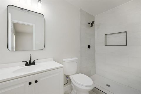 Tiny photo for 112 Oriole Drive, Arlington, TX 76010 (MLS # 21341124)