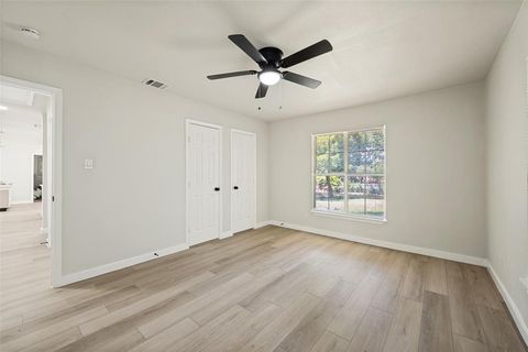 Tiny photo for 112 Oriole Drive, Arlington, TX 76010 (MLS # 21341124)